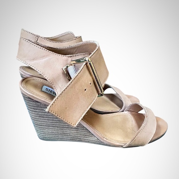 Steve Madden Shoes - Steve Madden Winston Tan Wedge Sandal size 8